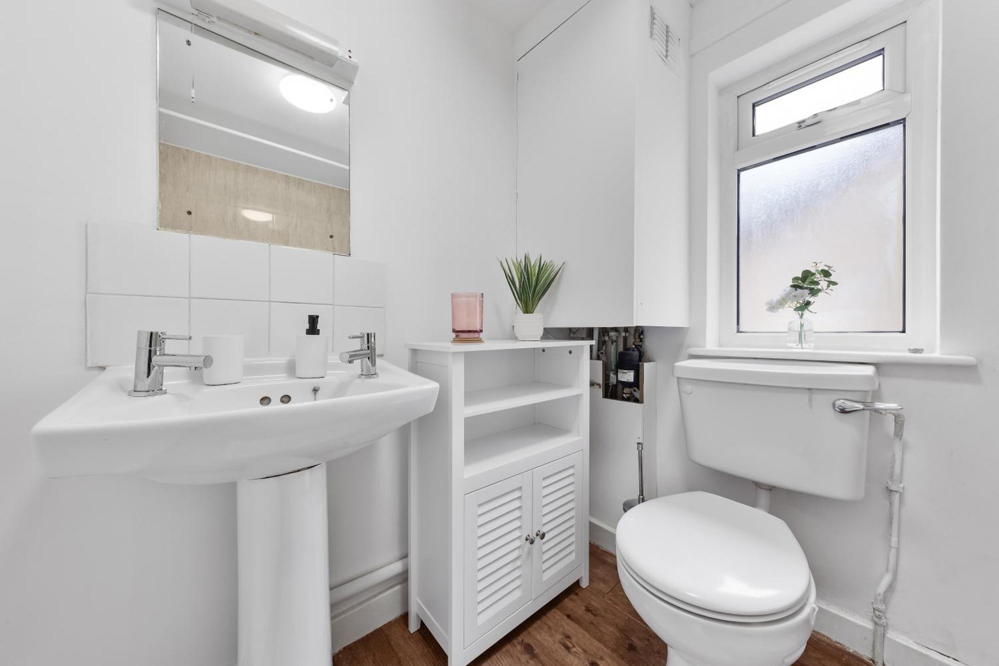 Апартаменты Modern 2Br Near Tower Bridge Лондон Экстерьер фото