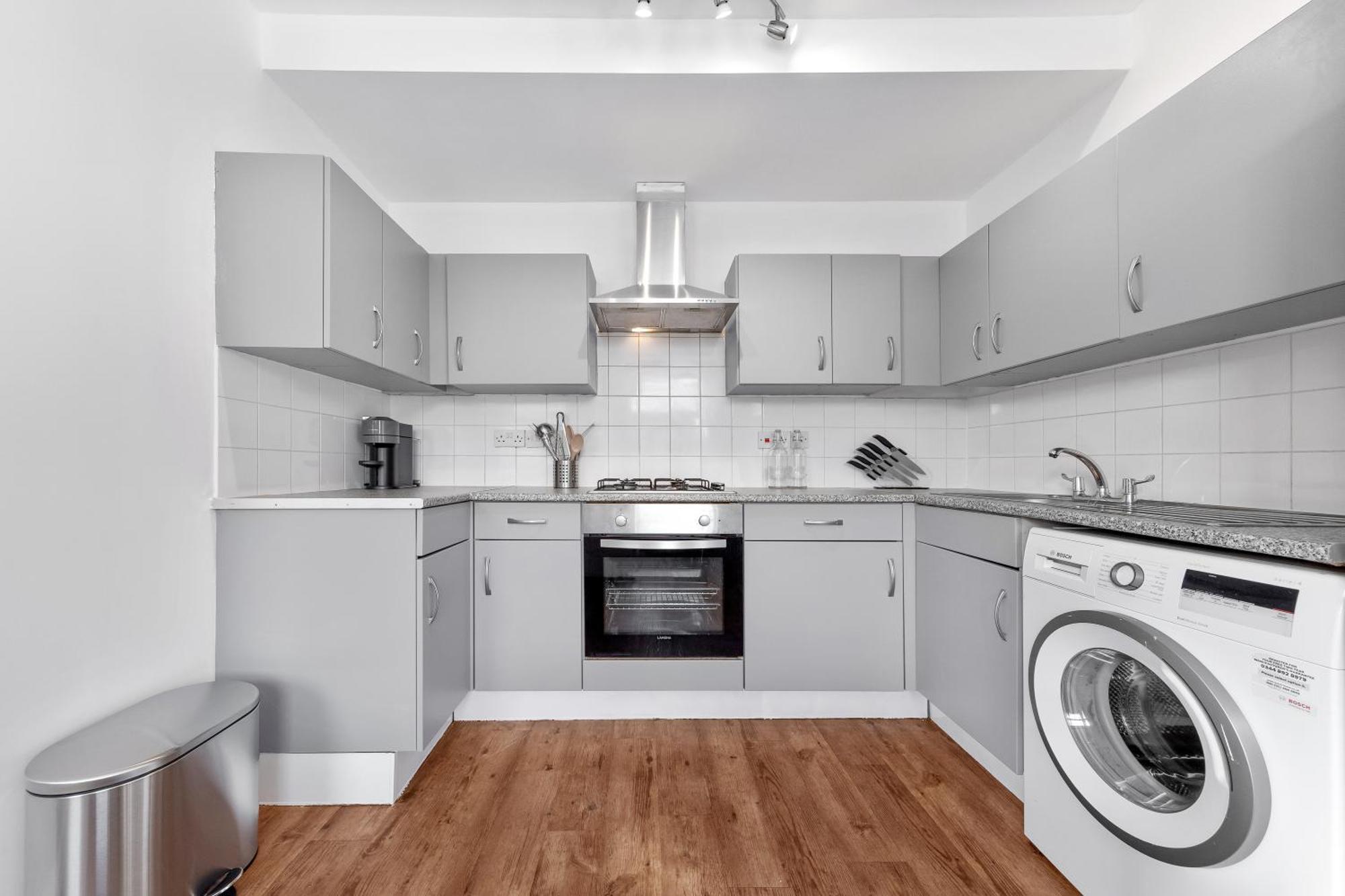 Апартаменты Modern 2Br Near Tower Bridge Лондон Экстерьер фото