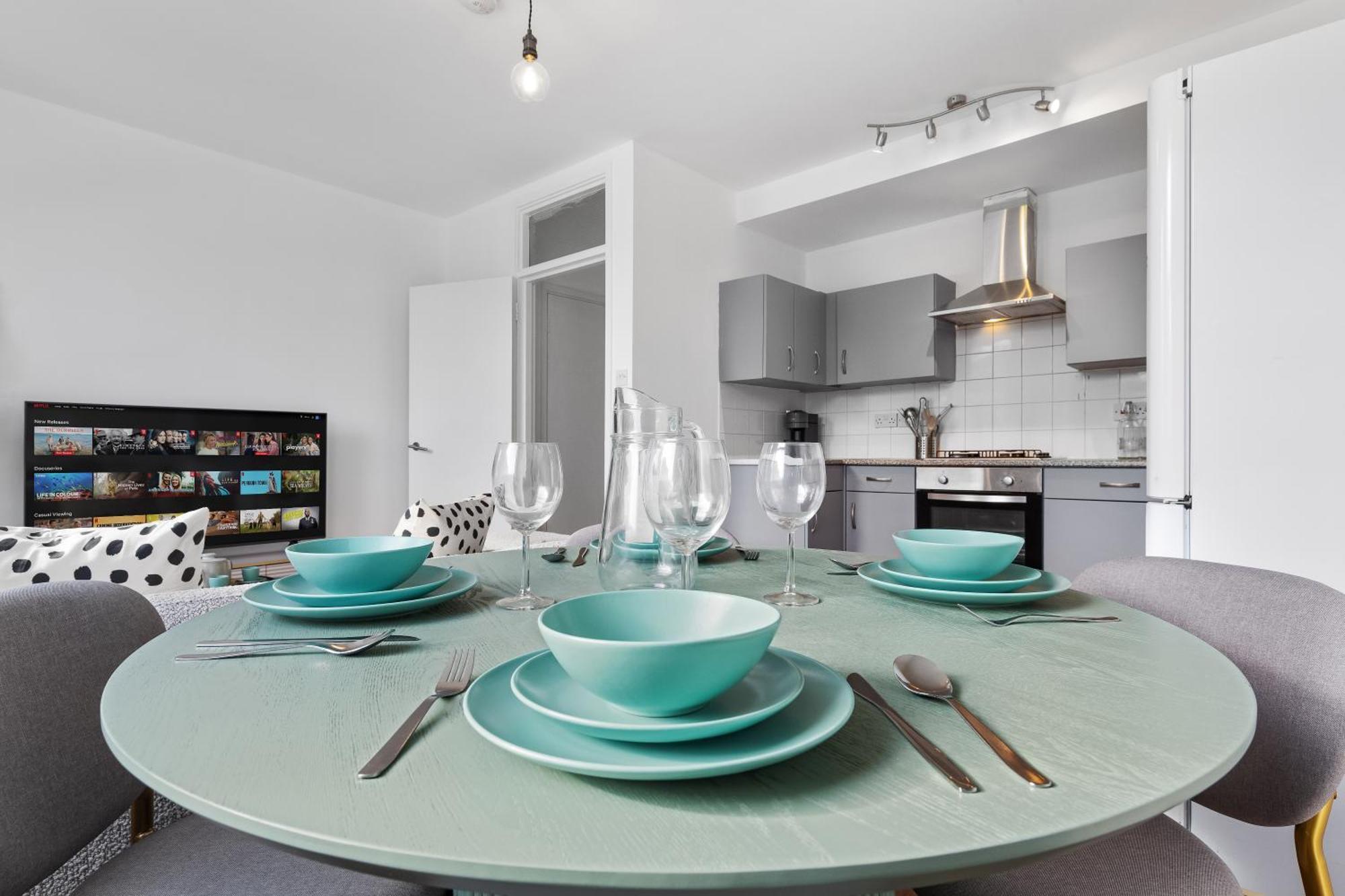 Апартаменты Modern 2Br Near Tower Bridge Лондон Экстерьер фото